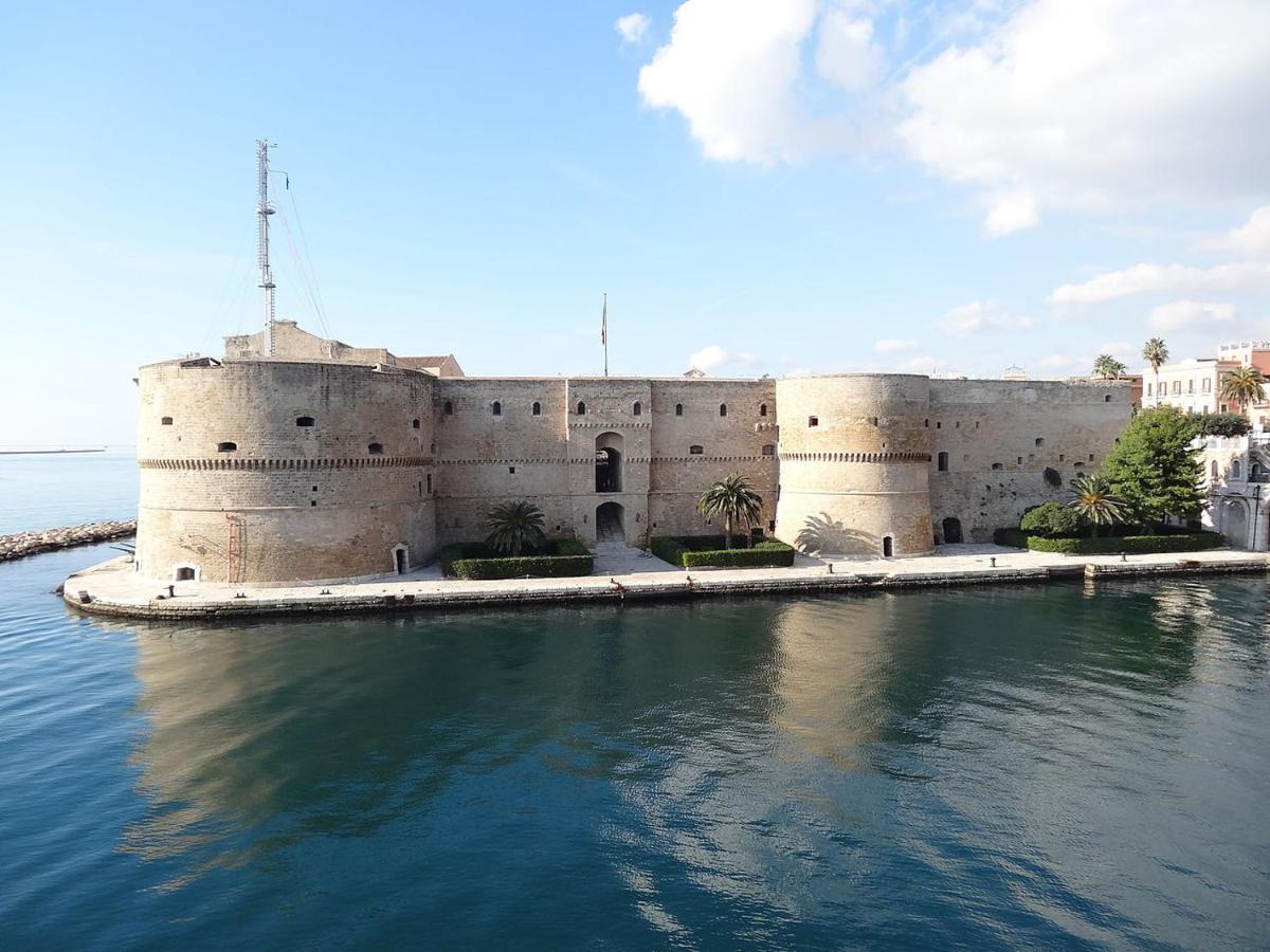 La Perla Del Borgo Lejlighed Taranto Eksteriør billede